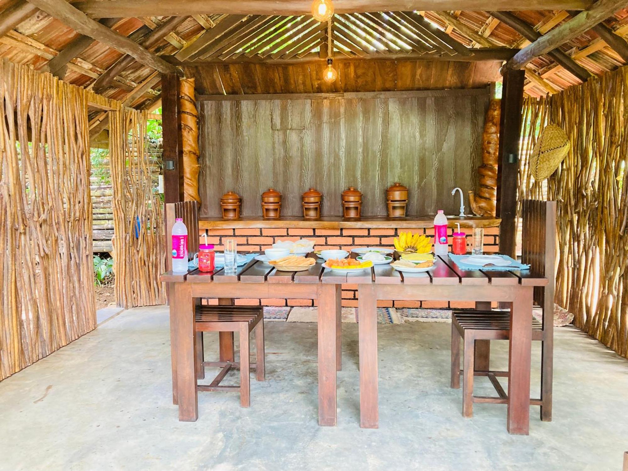Green Paradise Cottage Udawalawa Udawalawe Bagian luar foto